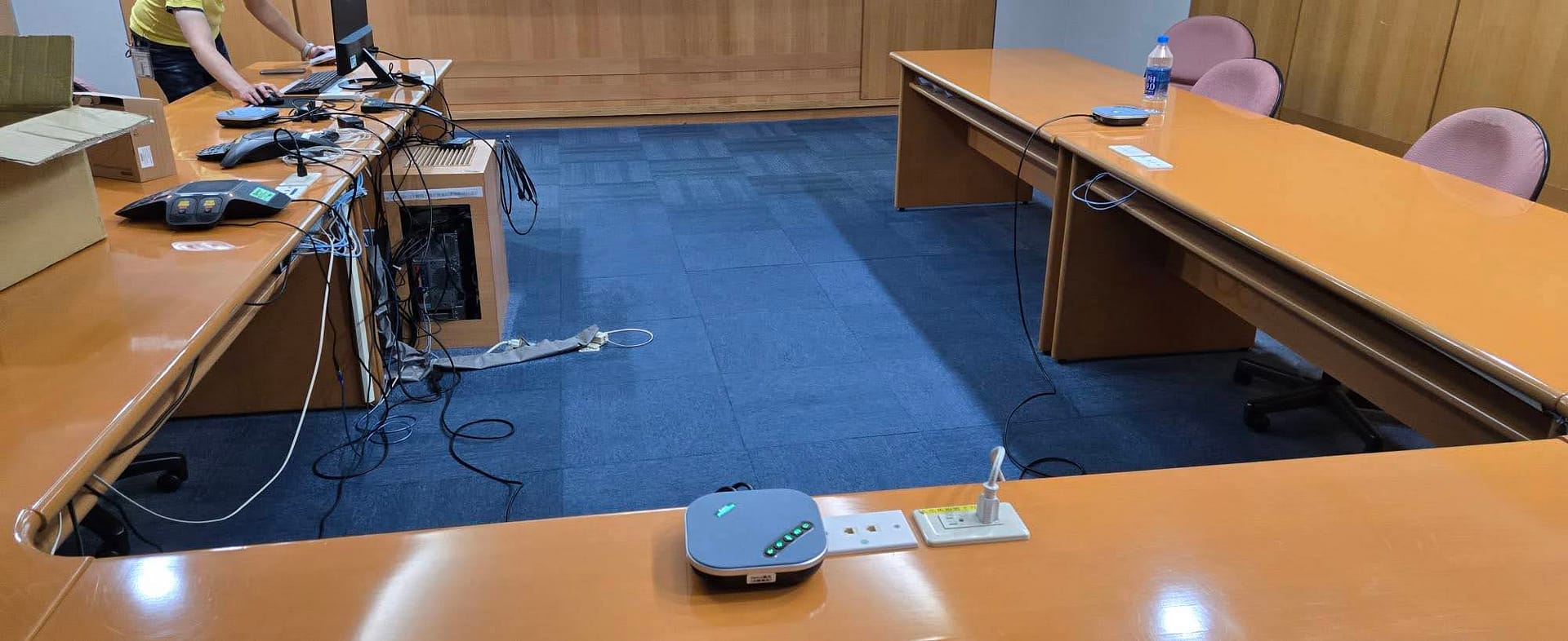 SM-800串接式視訊會議麥克風喇叭(U型會議室) 12 1727084336669